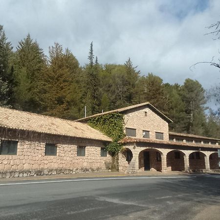 Albergue Ruta Rio Borosa 科托里奥斯 外观 照片